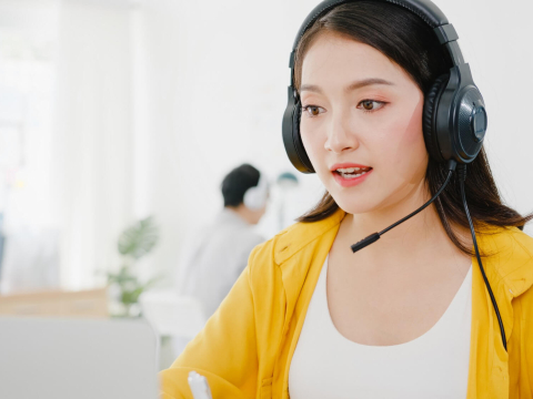 Chăm sóc khách hàng